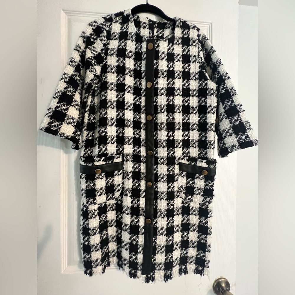Black & white Zara tweed dress. Size Large.